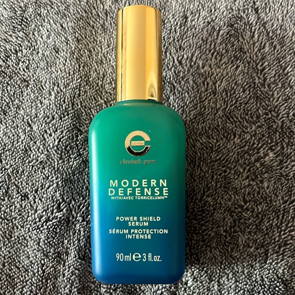 Elizabeth Grant power shield serum 90 ml